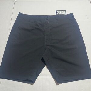 NWT CSG Black transition Shorts size 36 w pockets zippers and belt loops